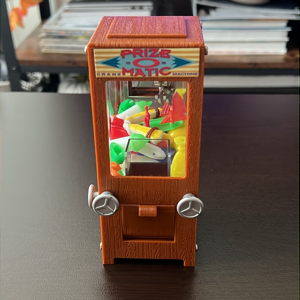 BASIC FUN Vintage 1997 Crane Claw Machine Prize-o-Matic Arcade Collectible